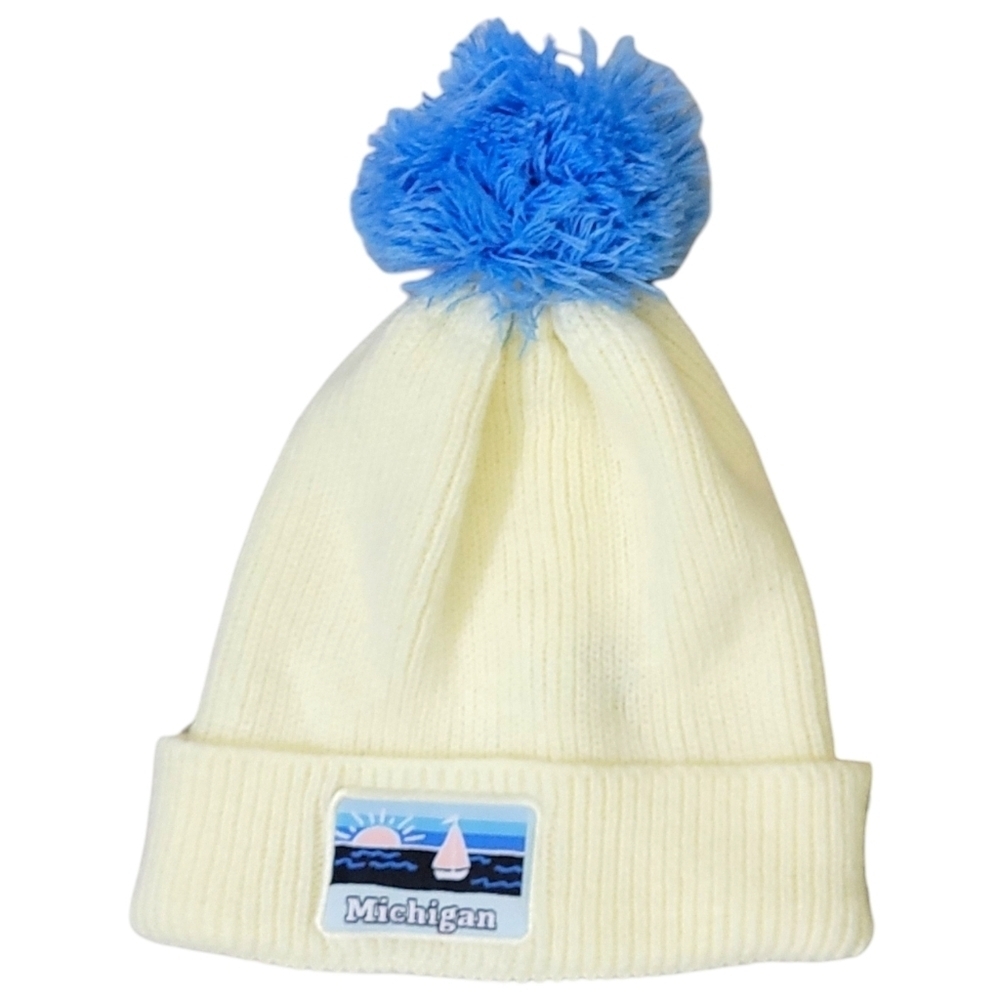 Home Free Women’s‎ Whit and Blue Michigan Winter Hat.